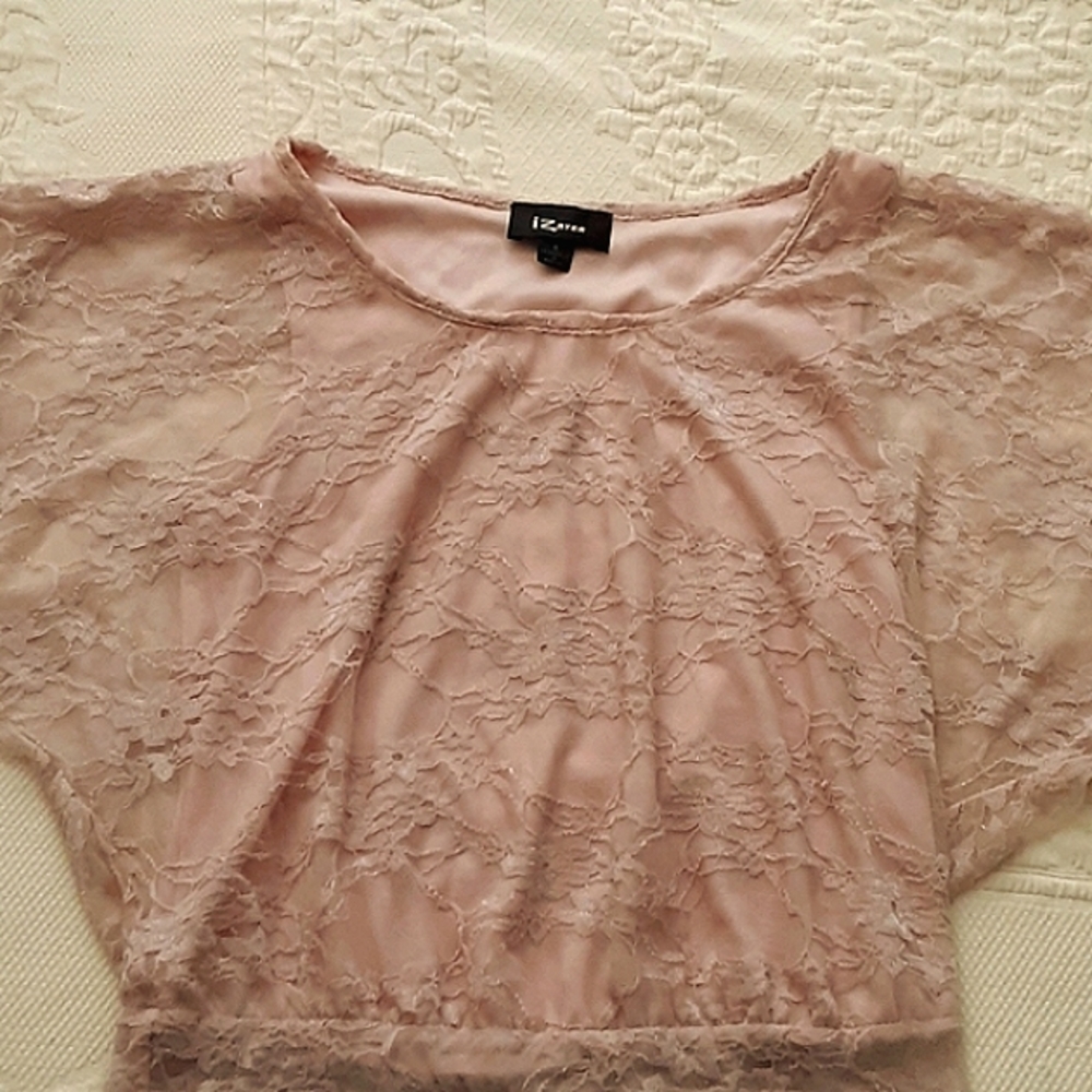 3/15 FREE Byer Lace Boho batwing sleeves lined top Romantic Flirt Pret - Picture 3 of 7